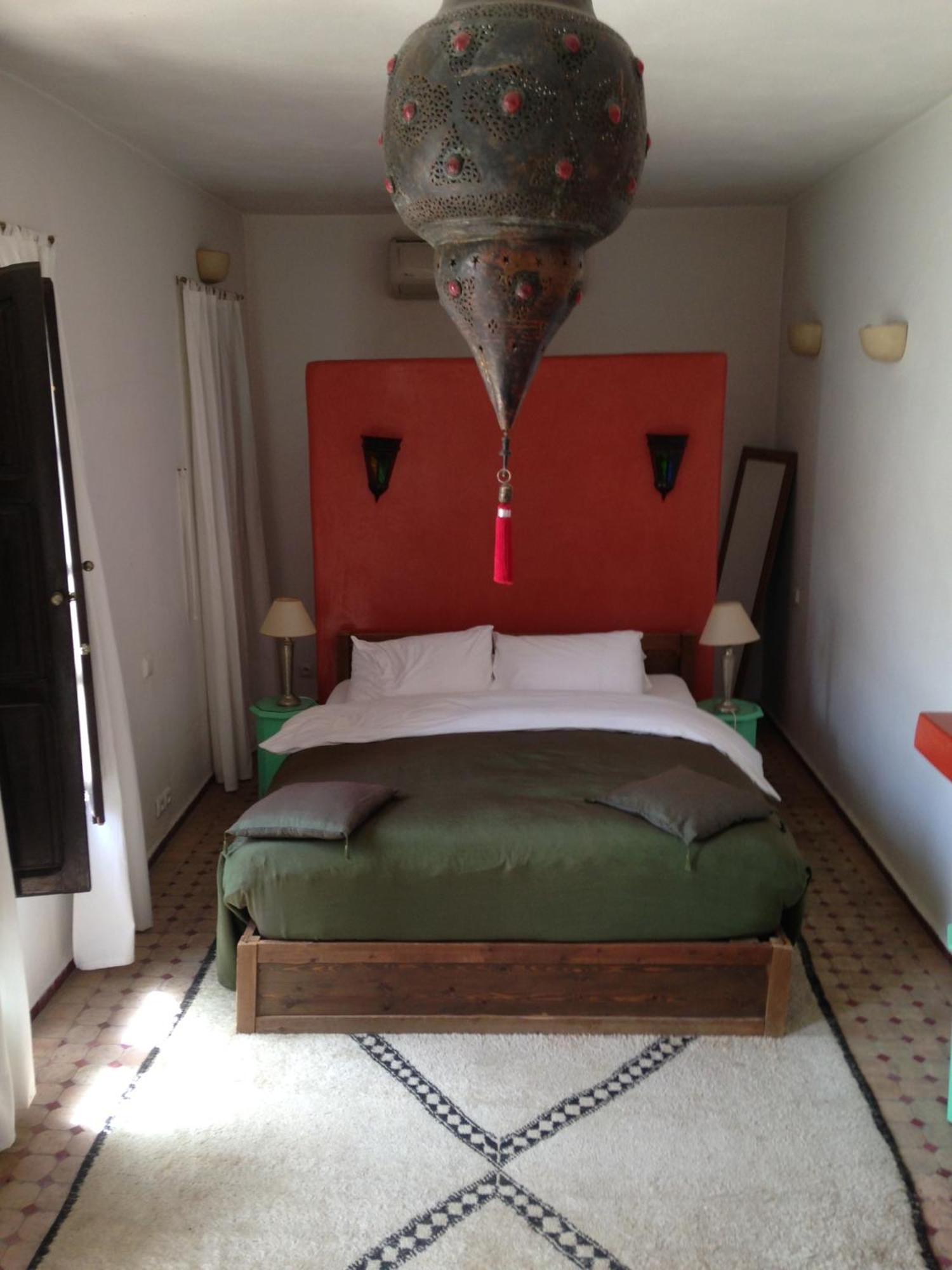 Tizwa Riad Fez