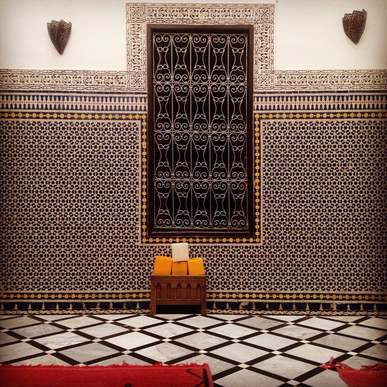 Tizwa Riad Fez